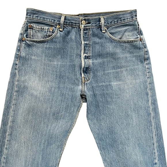 Levi’s 501 Jeans - Picture 3 of 9